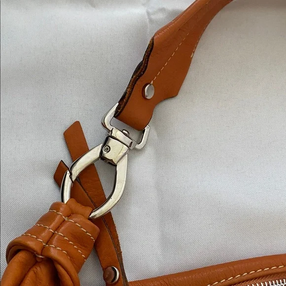 Ted Benson Tan Leather Hobo Bag - Picture 6 of 9